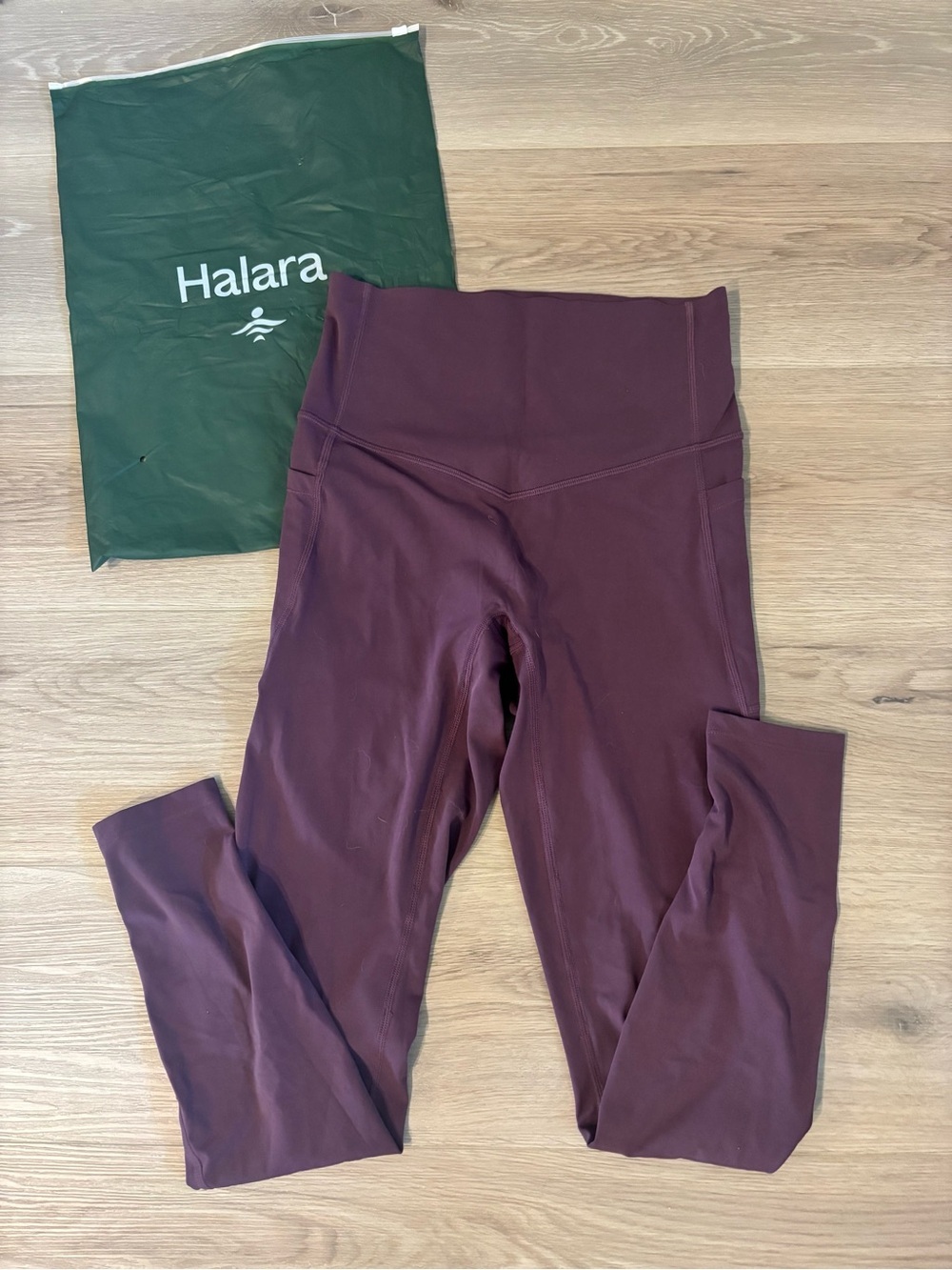 Halara Leggings Tummy Control Full length Pockets - Deep Plum MSRP $49